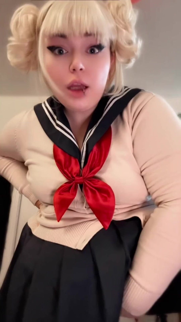 LexxiBakk: Được sử dụng bởi Cosplayer Futa