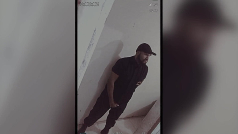 TheBlacKHunterr: Sicurezza masturbarsi al lavoro