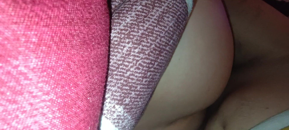 AncaLuxe: Apabila saya penat, ayah tiri melekat batangnya ke dalam saya,...