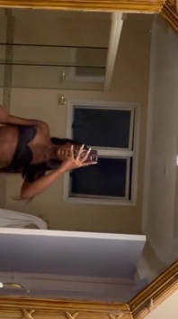 I'm Naughty Wanting to Cum