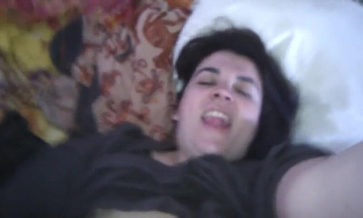Hairy Homemade Amateur Orgasms: Lamber minha vulva peluda quando eu disser, me fode quando...