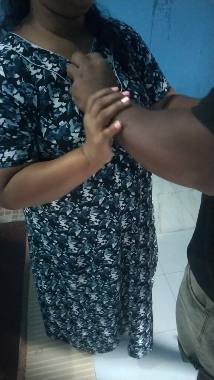 Benita sweety: Akka Thambi Milk Feeding Hot Tamil Talking