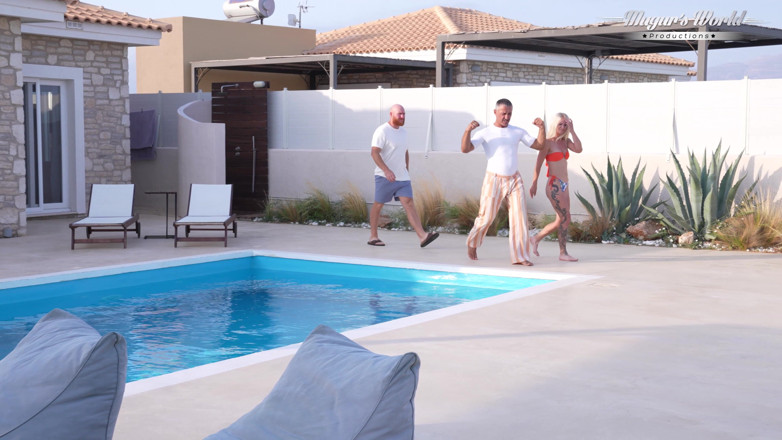 Mugur's World: Poolside Desire - Caroline De Jaie