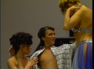 Vintage Usa: Vintage threesome big cock sucking pussy fucking in the radio...