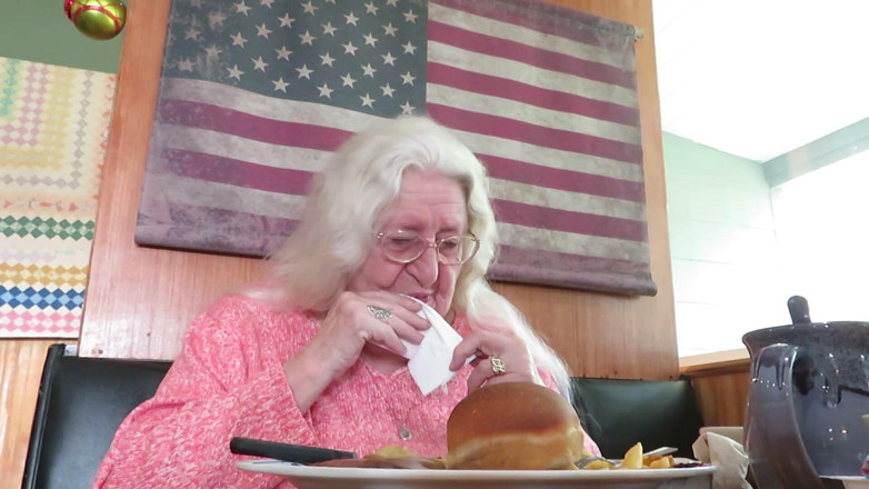 BBW nurse Vicki adventures with friends: Step mom and I eating