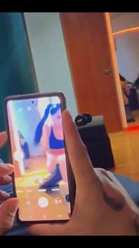 我终于转身去操她。这个婊子不可思议