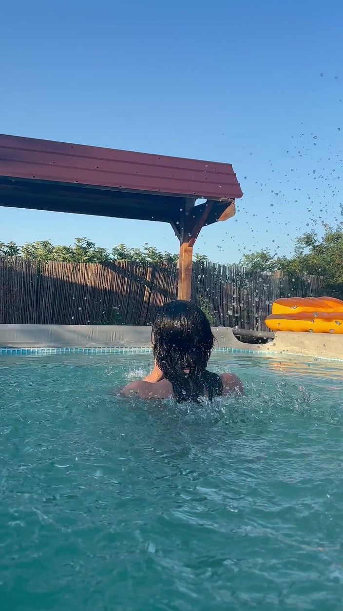 MilfyCalla: Sexy Pool Tease in a Tiny Bikini