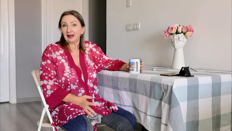 MariaOld: Du kom på din mogna styvmamma och tittade på porr,...