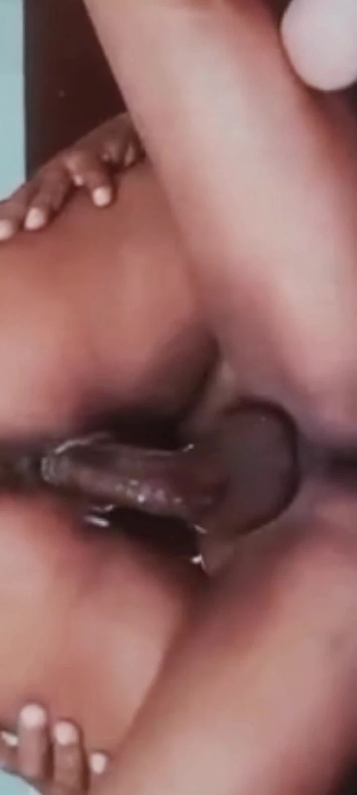 Rajdelhi97: Nowe wideo seksu Bhabhi Dewar