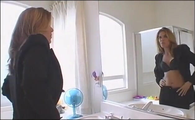 Anal seduction: Dude fucks this pretty babe in the bathroom on front...