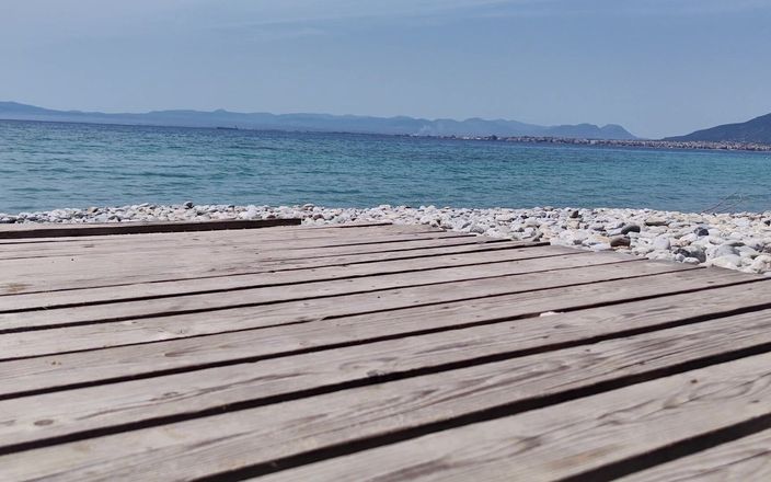 Goddess Lena: Sun Feet Sea