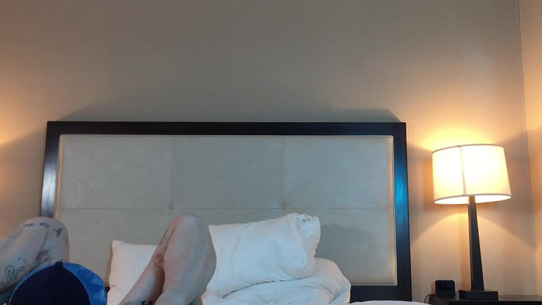 Hot Jake Grand: Dövmeli genç kız çiğ sikiliyor ve amını yalıyor - derleme 1