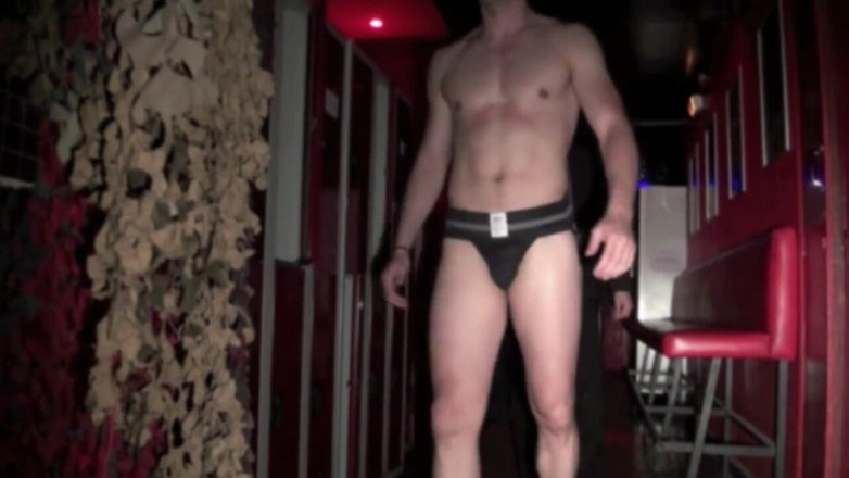 Gaybareback: Fucked by the pornstar Will Helm