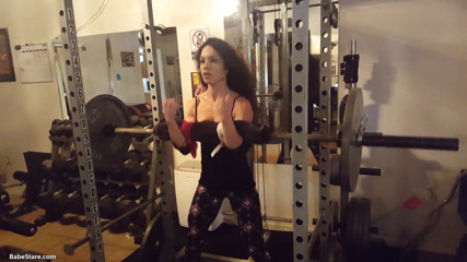Babe Stare: Tia shows off her sexy strength at the gym