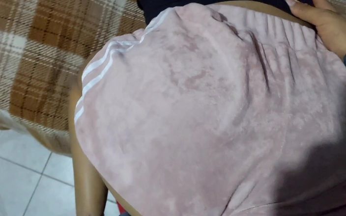 Josyandhot: 내 맛있는 시누이가 나에게 방을 정리하고 이것에 대해 그녀에게 감사하다