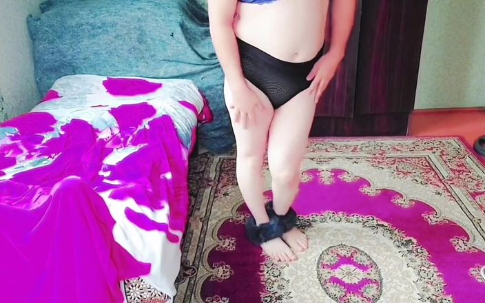 Kitty_Cross: Verde sexy mini casa vestido transsexual grande rabo armadilha grande...