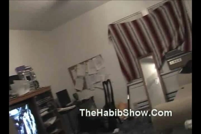 The Habib Show: Creampie tipa video completo
