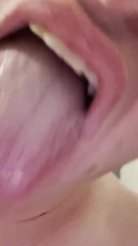 Sono eccitata in bagno