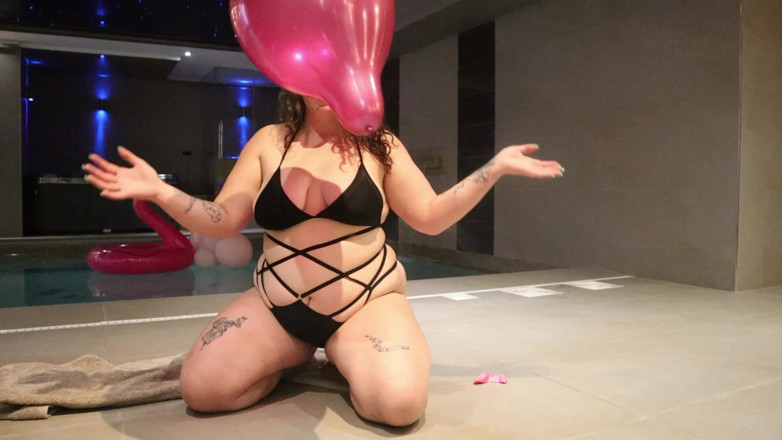 Goddess Kinx: Popping Balloons by the Pool