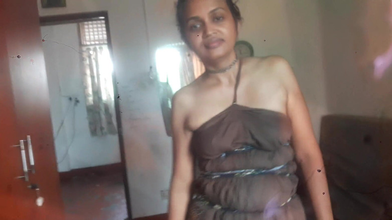 Redina: Step Mum Came After Party to Have Fun