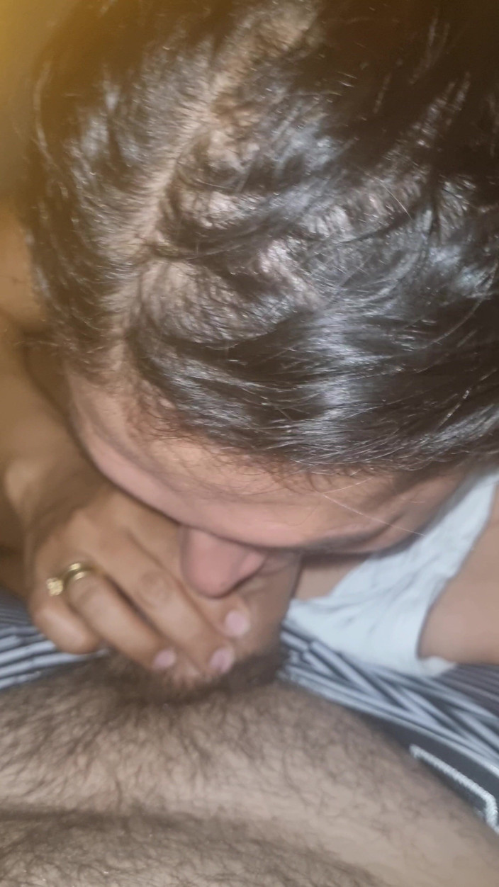 Rubis: Teacher Giving Student a Blowjob After College