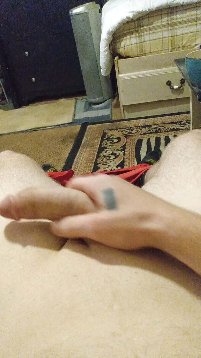 Smokeysboyy: 粗大鸡巴