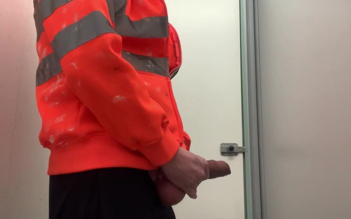 10 inch daddy: Paja en el baño