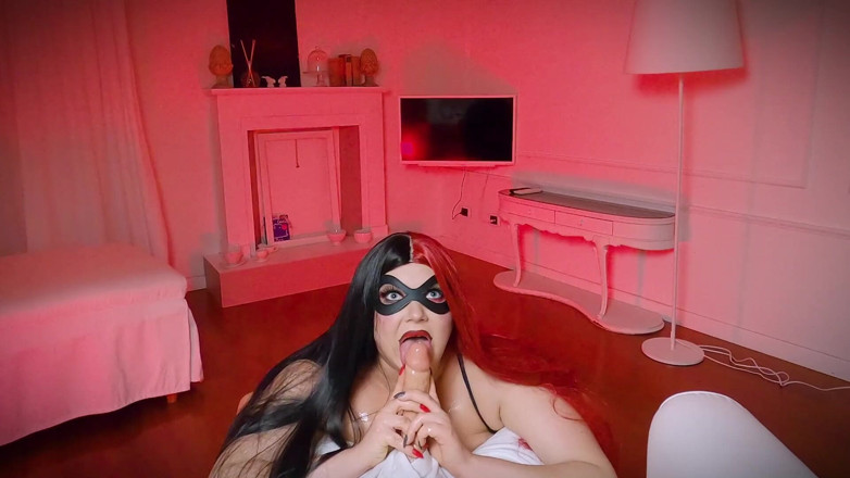 Mila Volker: Sborra disperata di harley quinn bukkake folle