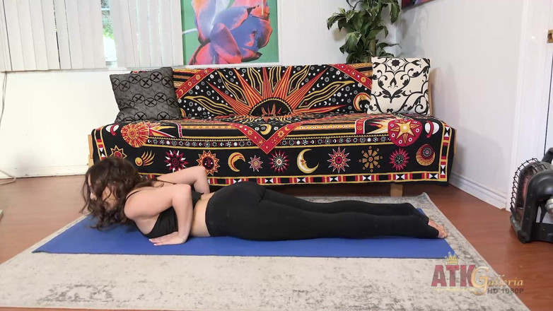 ATK Fans (Solo): Solo Yoga
