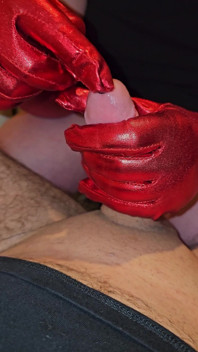 極端な女王様BDSM、屈辱の夫