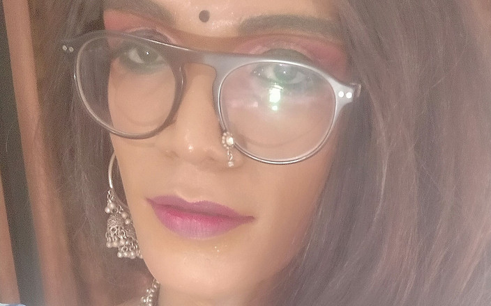 Keerthanakeerthi95: भारतीय बहिन एकल कमिंग