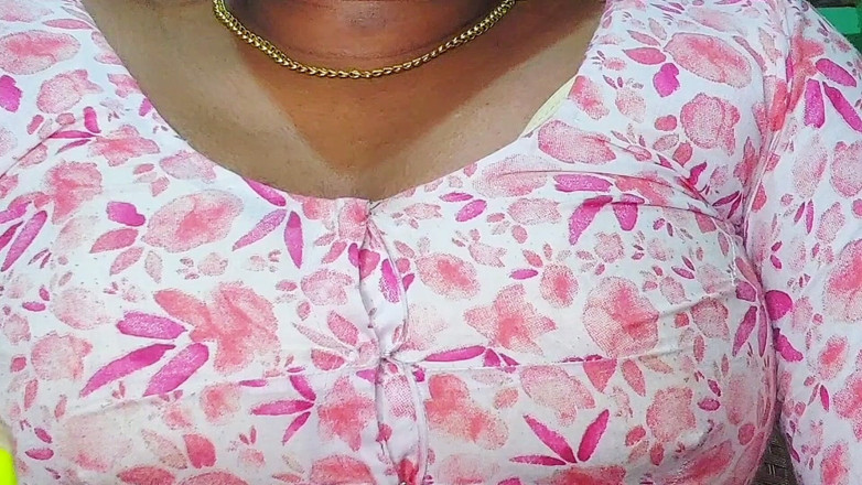 Desi Mohini: Fată desi Item Kavita Model Partea - 01