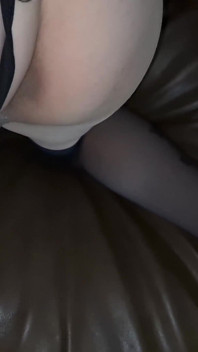 Creampie sudut pandangan pertama yang besar
