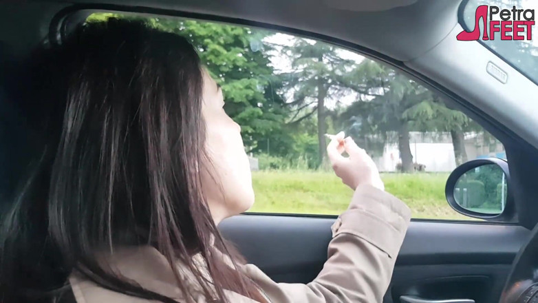 Smokin Fetish: Petra loves to smoke ciggaretes in her car