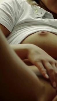 Gettin đáng yêu dễ thương và raduschka lặn vào sự gần gũi đồng tính nữ thuần túy