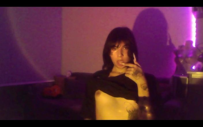 Flumenar: Striptease het tjej som leker med Dildo Stream