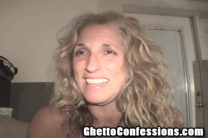 Ghetto Confessions: Cewek nakal rambut pirang dengan toket kuning dientot habis-habisan, sayang!