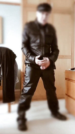 Bellhead: Kožené honění