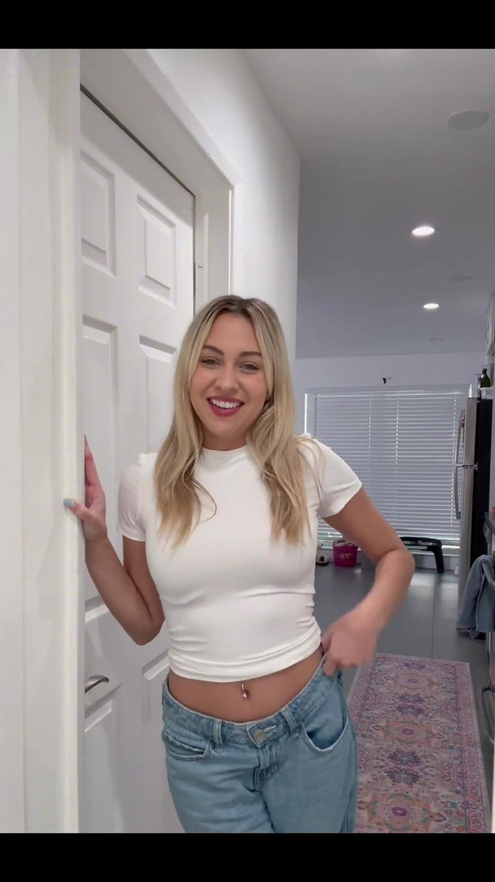 Tiffstreatsxoxo: Pee Custom