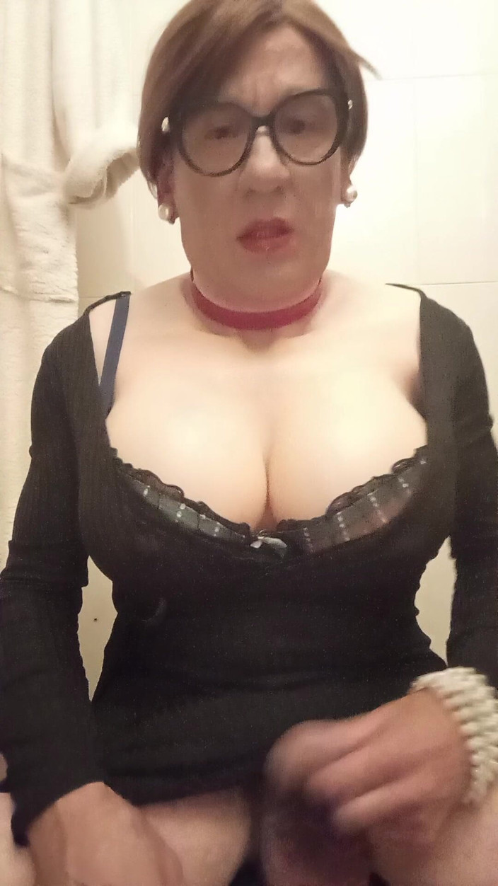 Yusti: 거대한 젖탱이의 크로드라이저