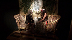 Girls Will be Girls: Chiromante tettona si gode il sesso lesbico bollente con una...