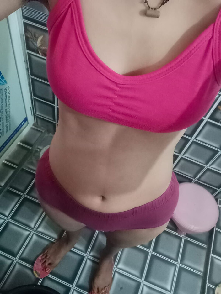 Tina1250: 印度辣妹tina