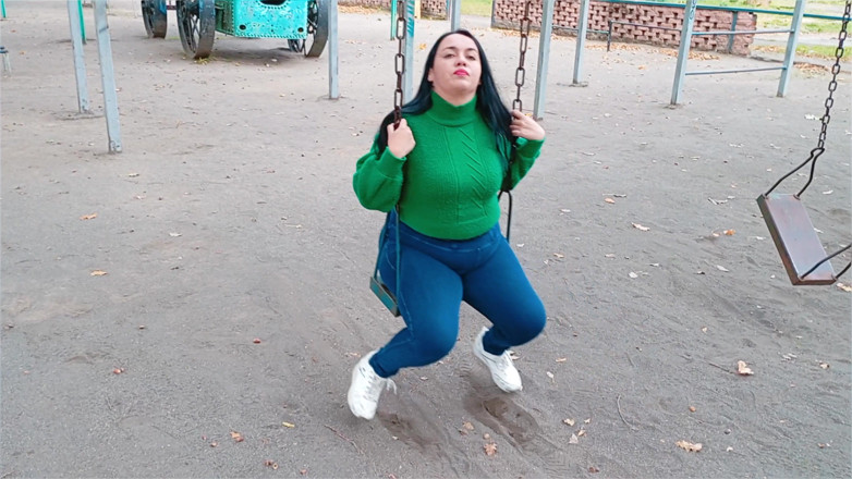 BBW Kelly Mom: Can You Help Me Swing, Baby? Push Me Harder From...