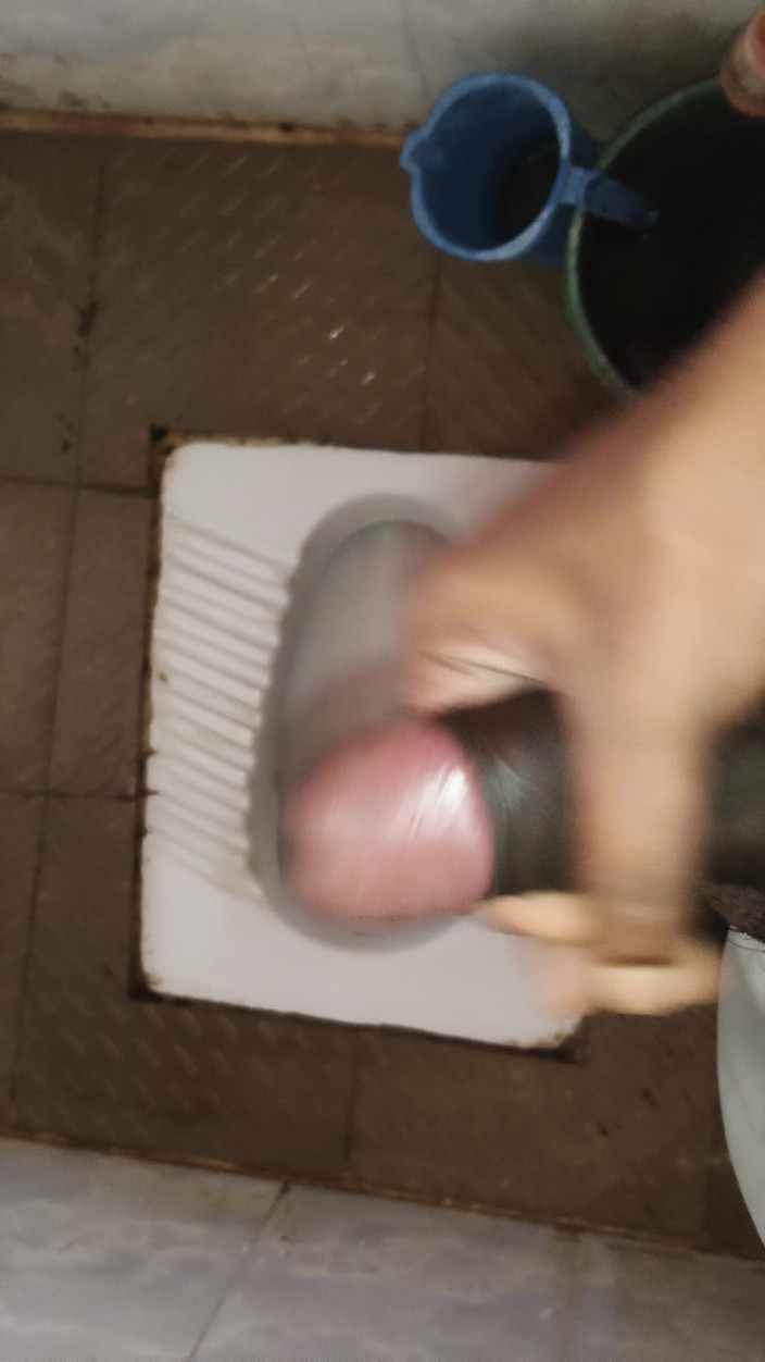 Fuck me so hard please fuck me: Masturbare solo