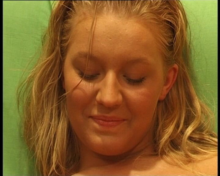 YOUR FIRST PORN: Mein Perfekter Koerper - Mein Perfekt Body - Silvana