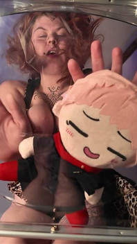 แม่ยักษ์ฉีดน้ําใส่ฉัน - มือสมัครเล่นหญิงยักษ์หญิงยักษ์ฉีดน้ํา เท้าขนดก