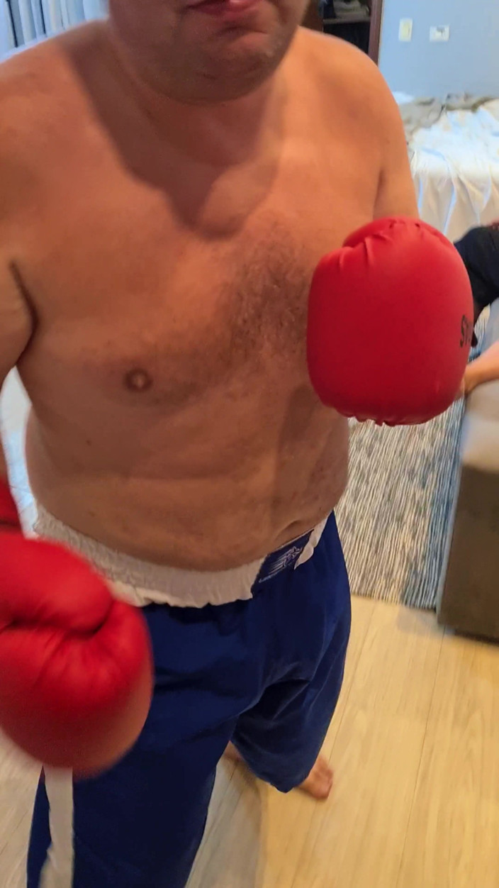 Punchbagplz: POV ノックアウト:君は彼のために来た...でも俺と向き合った