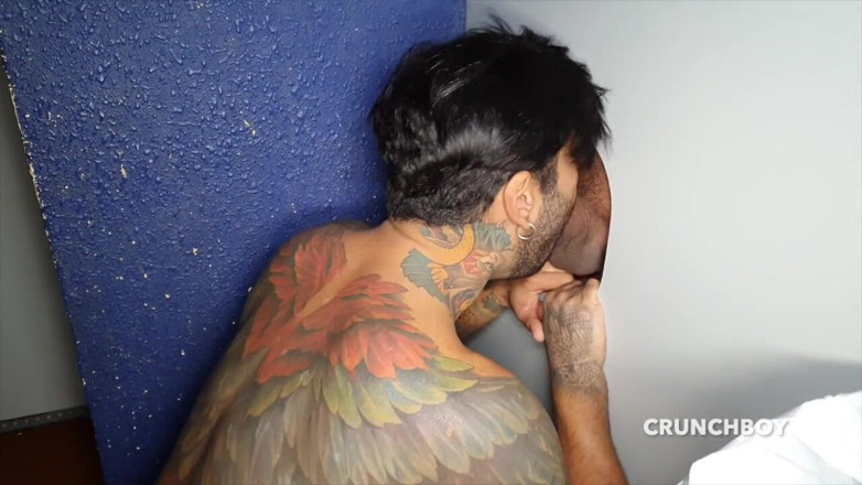 Bare pornstars from Barcelona: Babylon Prinz wird von Viktor Rom bei boyberry BCN roh...
