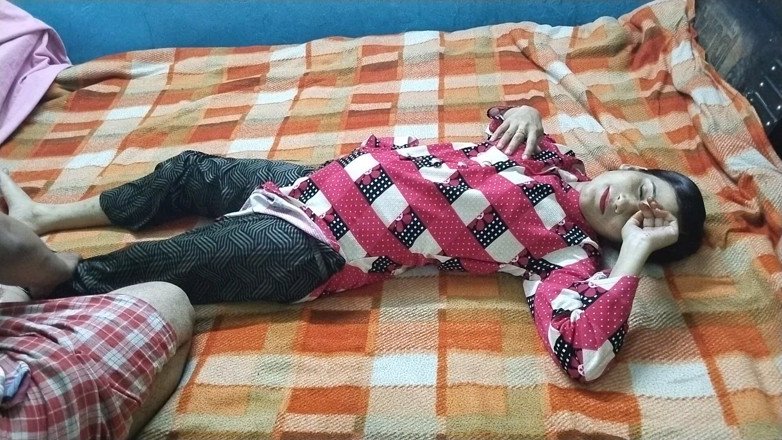 Indian Muslim Couple: 真正的印度夫妇做爱他们的私人化学是令人难忘的