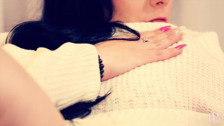 Blush erotica: Meine promi-crush weibliche solo-dildo-masturbation Lyla Everwett Blush Erotica